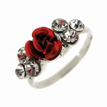 Sierlijke ring met roosje rood 
