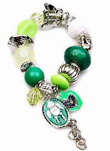 Armband groen 1233 | Trendy groene armband met bedels 